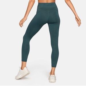 Outdoor Voices TechSweat 3/4 Leggings Evergreen Size S